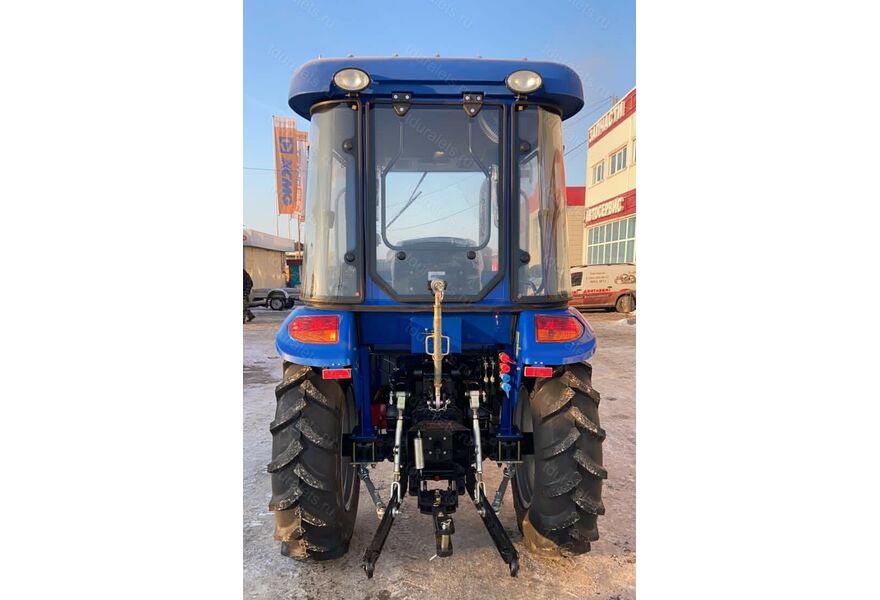 Минитрактор Dongfeng 404 с кабиной G2, изображение 2