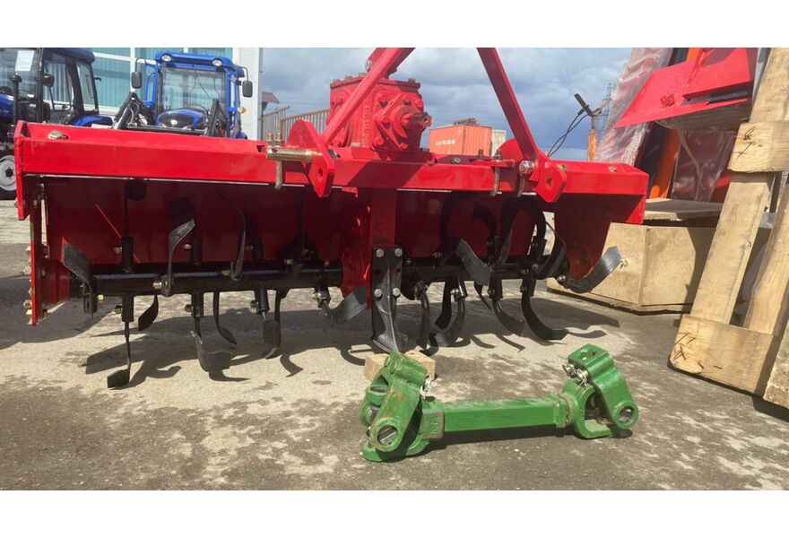 Почвофреза 1GQN-160 захват 1,6м (малый редуктор, красная), изображение 3 от магазина ТД Уралец Почвофреза 1GQN-160 захват 1,6м (малый редуктор, красная), изображение 3