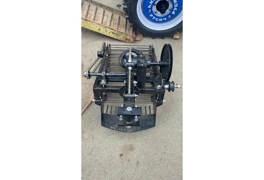 Картофелекопалка ТРАНСПОРТЕРНАЯ ККМ-2Т, изображение 5 от магазина ТД Уралец Картофелекопалка ТРАНСПОРТЕРНАЯ ККМ-2Т, изображение 5