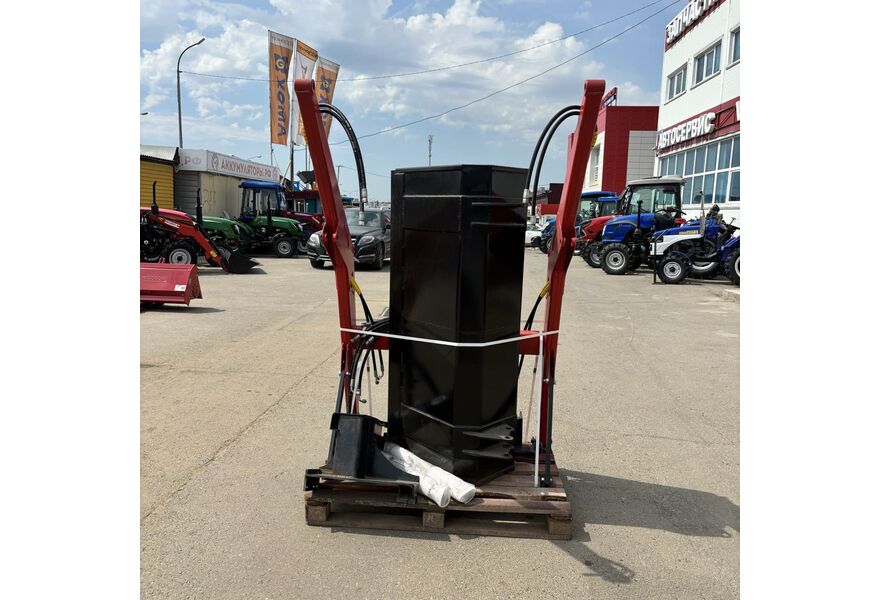 Фронтальный погрузчик Favorit 500 на Т25, изображение 3