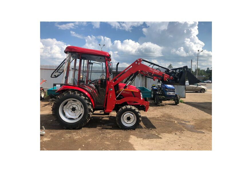 Минитрактор DongFeng DF-244 с кабиной G1, изображение 3