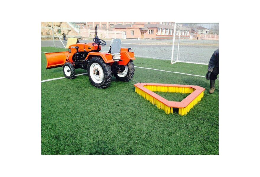 Щётка для футбольных полей, изображение 3