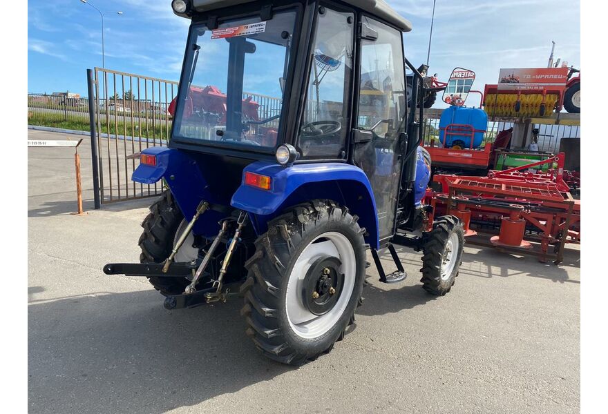 Минитрактор Русич Т-244 с кабиной, изображение 7